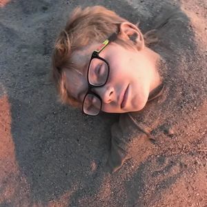 Meet your Posher, Kay